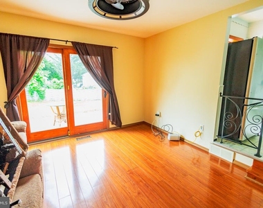300 Macclelland Avenue - Photo Thumbnail 18