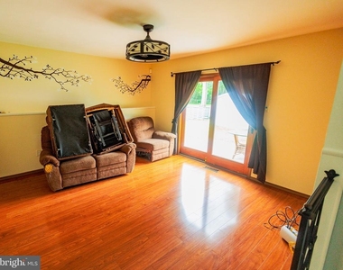 300 Macclelland Avenue - Photo Thumbnail 17