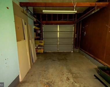 300 Macclelland Avenue - Photo Thumbnail 37
