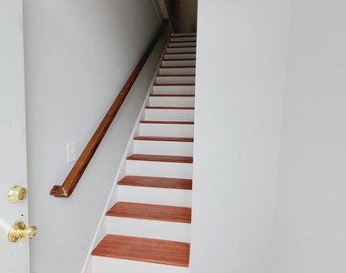 27 Fulton Avenue - Photo Thumbnail 2