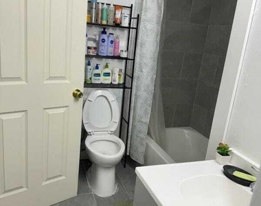 6916 Old Kings Road S - Photo Thumbnail 7