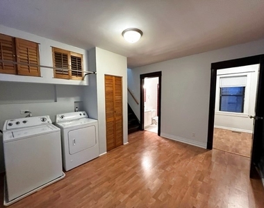 1231 N Greenview Avenue - Photo Thumbnail 18