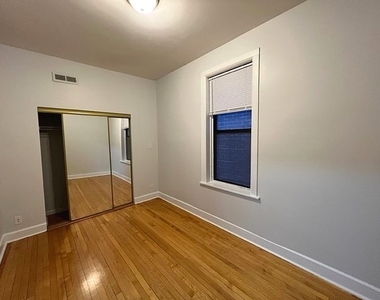 1231 N Greenview Avenue - Photo Thumbnail 19