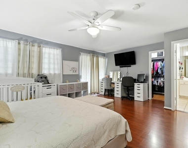 1532 Prairie Grove Drive - Photo Thumbnail 10