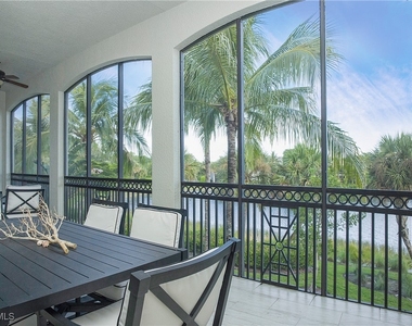 9239 Tesoro Lane - Photo Thumbnail 13