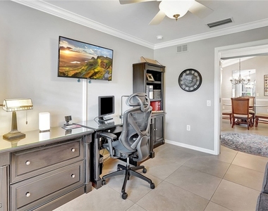 11041 Iron Horse Way - Photo Thumbnail 4