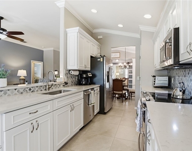 11041 Iron Horse Way - Photo Thumbnail 19