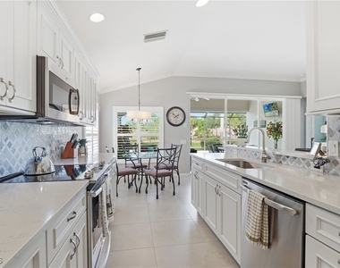 11041 Iron Horse Way - Photo Thumbnail 18