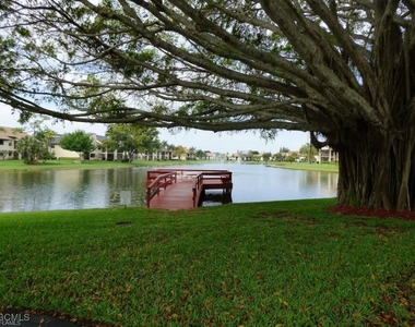 8534 Charter Club Circle - Photo Thumbnail 13