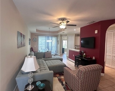 1345 Sweetwater Cove - Photo Thumbnail 4