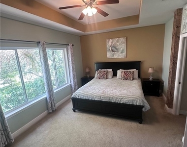 1345 Sweetwater Cove - Photo Thumbnail 8