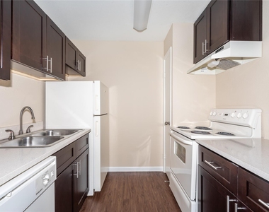 13949 Bammel North Houston Road - Photo Thumbnail 2