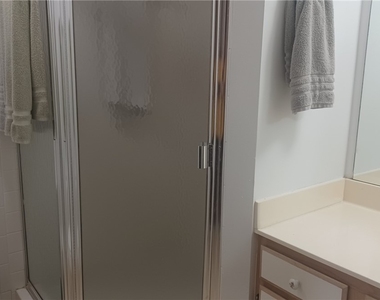 716 Landover Circle - Photo Thumbnail 14