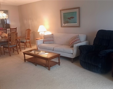 716 Landover Circle - Photo Thumbnail 4