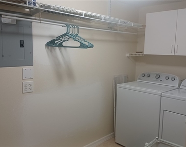 716 Landover Circle - Photo Thumbnail 36