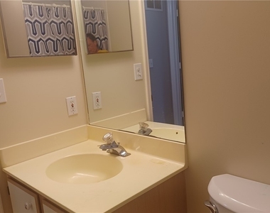 716 Landover Circle - Photo Thumbnail 35