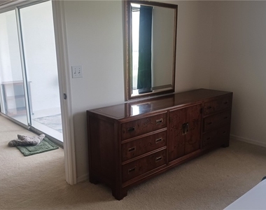 716 Landover Circle - Photo Thumbnail 8