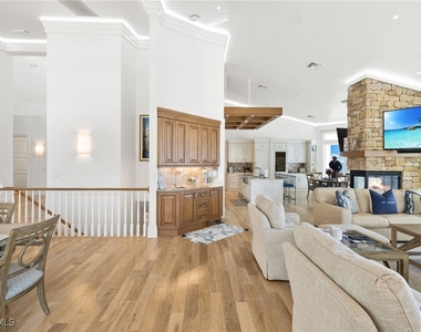 40 32nd Avenue S - Photo Thumbnail 17