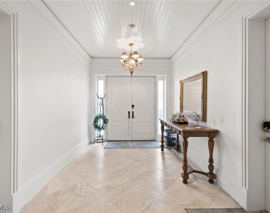 40 32nd Avenue S - Photo Thumbnail 11