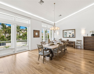 40 32nd Avenue S - Photo Thumbnail 15