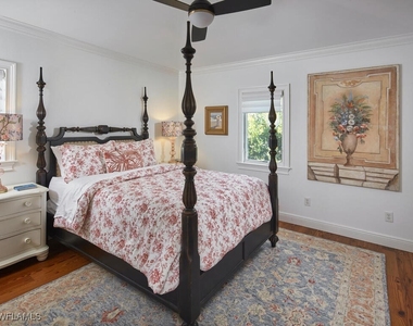 165 Broad Avenue S - Photo Thumbnail 13