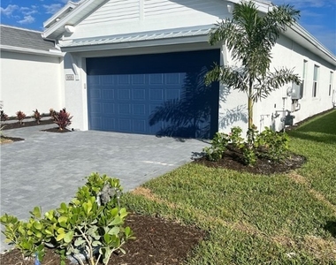 9195 Cayman Drive - Photo Thumbnail 1