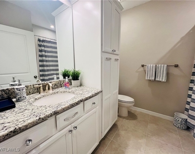 9393 Pocida Court - Photo Thumbnail 20