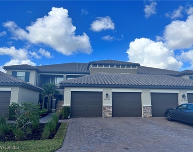 9393 Pocida Court - Photo Thumbnail 5