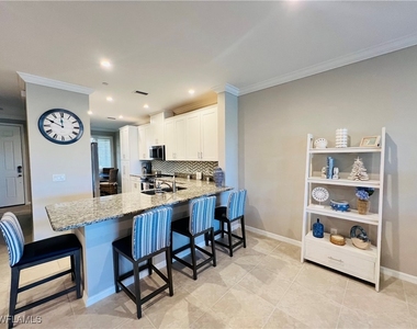 9393 Pocida Court - Photo Thumbnail 8