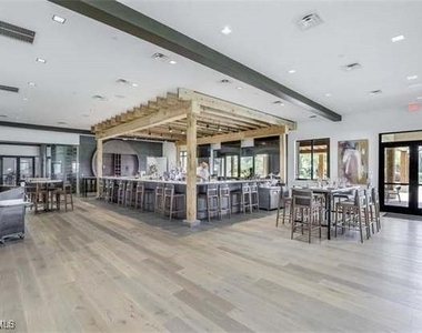 9393 Pocida Court - Photo Thumbnail 27
