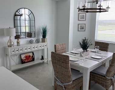 15275 Green Acres Avenue - Photo Thumbnail 3