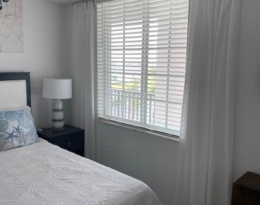 15275 Green Acres Avenue - Photo Thumbnail 14