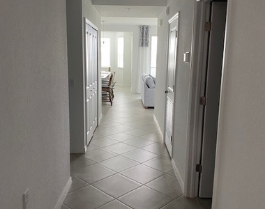 15275 Green Acres Avenue - Photo Thumbnail 7