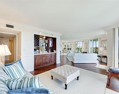 4901 Gulf Shore Boulevard N - Photo Thumbnail 6