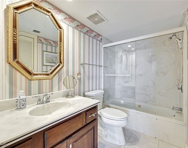 4901 Gulf Shore Boulevard N - Photo Thumbnail 10