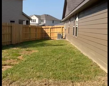 18757 Wembley Vista Trail - Photo Thumbnail 21