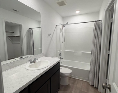 18757 Wembley Vista Trail - Photo Thumbnail 13