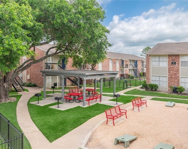 3401 Ocee Street - Photo Thumbnail 5