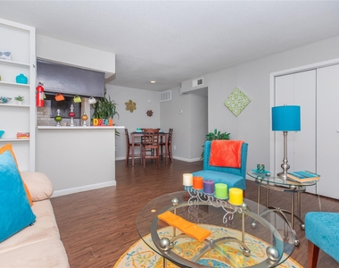3401 Ocee Street - Photo Thumbnail 1