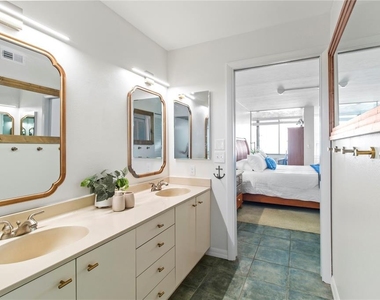 829 Bayport Way - Photo Thumbnail 24