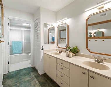 829 Bayport Way - Photo Thumbnail 23