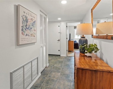829 Bayport Way - Photo Thumbnail 6