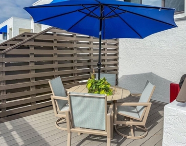 829 Bayport Way - Photo Thumbnail 2