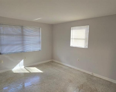 3602 Harbor Boulevard - Photo Thumbnail 9