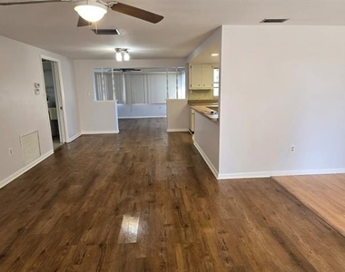 3602 Harbor Boulevard - Photo Thumbnail 1
