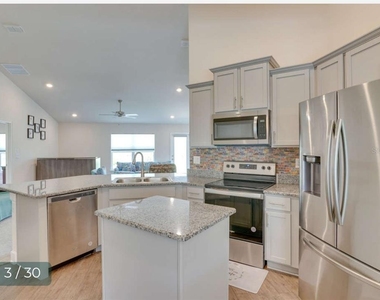 303 Shad Way - Photo Thumbnail 2