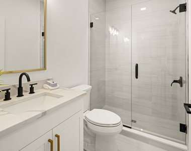 211 Ferry Blvd Boulevard - Photo Thumbnail 7