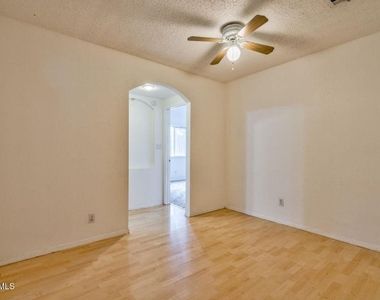12521 Angie Bombach Avenue - Photo Thumbnail 17