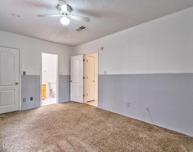 12521 Angie Bombach Avenue - Photo Thumbnail 14