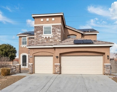 6332 Peggotty Avenue - Photo Thumbnail 2